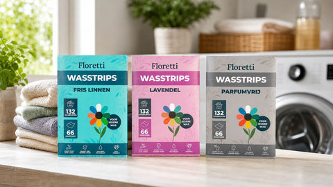 Pakken Floretti wasstrips in Fris Linnen, Lavendel en Parfumvrij naast elkaar op het aanrecht bij de wasmachine